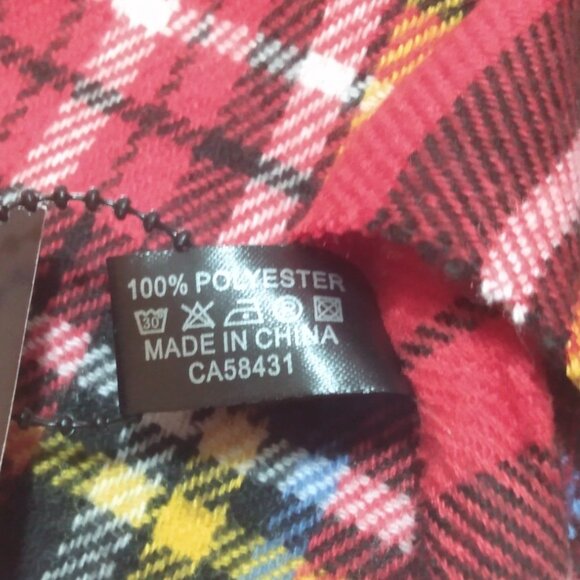Memories Red Tartan Scarf-67"-NWT - Picture 4 of 7